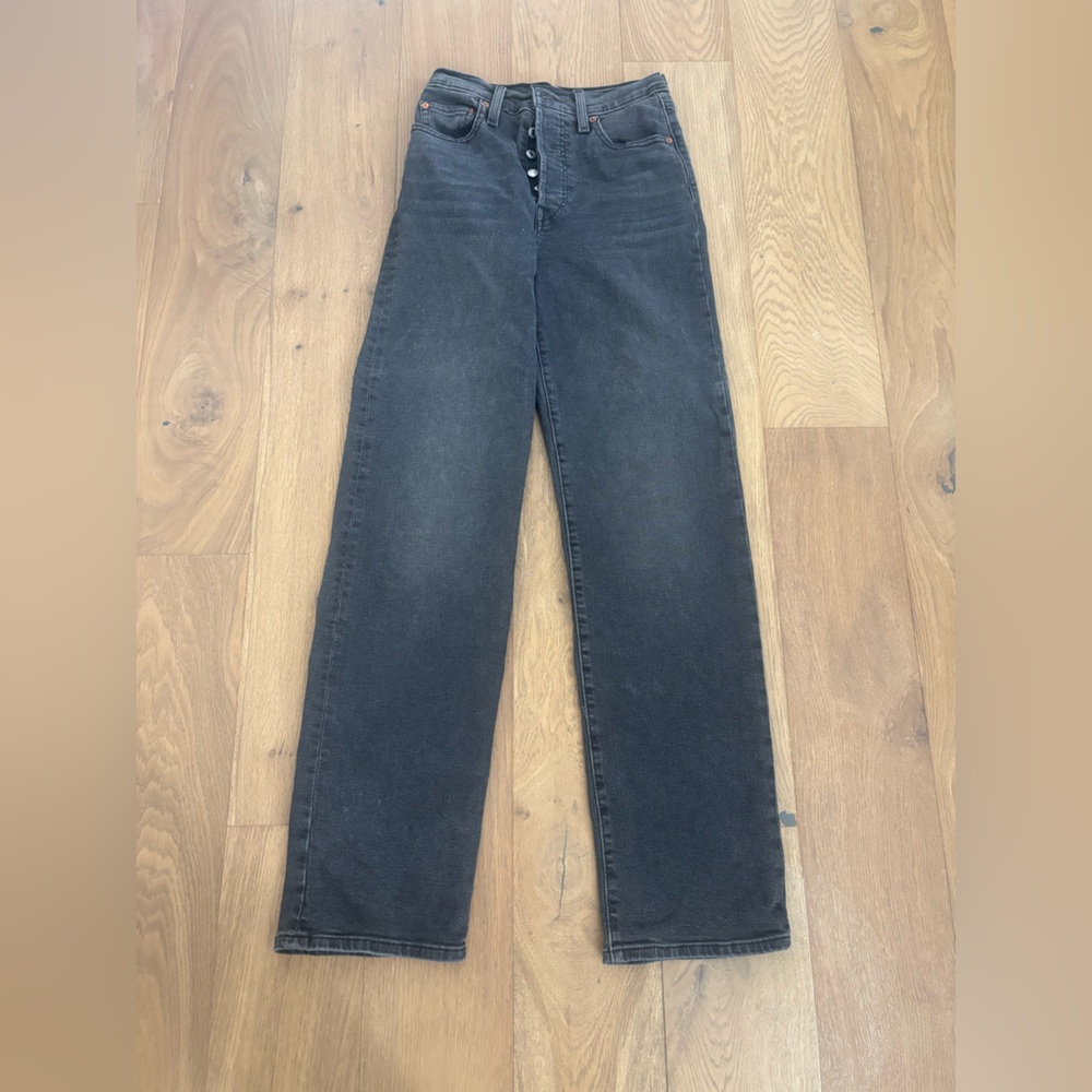 Levis Ribcage Jeans
